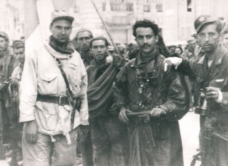 La Spezia 25 Aprile 1945, formazioni partigiane in citt� <br /><br />  &copy; Archivi Multimediali Sergio Fregoso