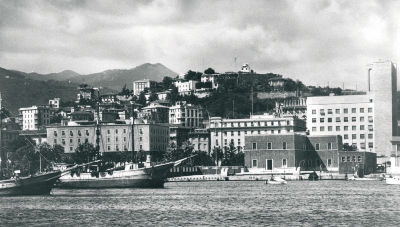 La Spezia in una foto d'archivio degli anni 50 <br /><br />  &copy; Archivi Multimediali Sergio Fregoso